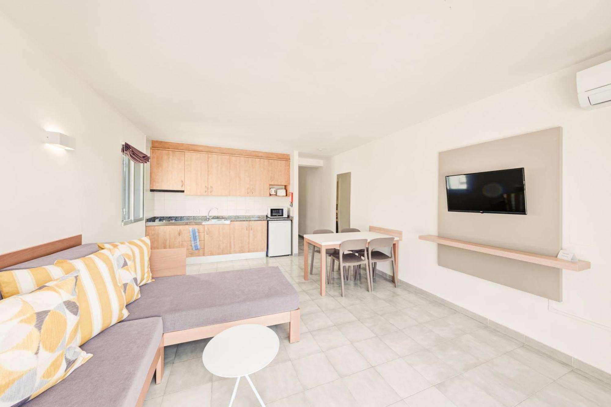 Apartamentos Vista Club Санта-Понса Экстерьер фото