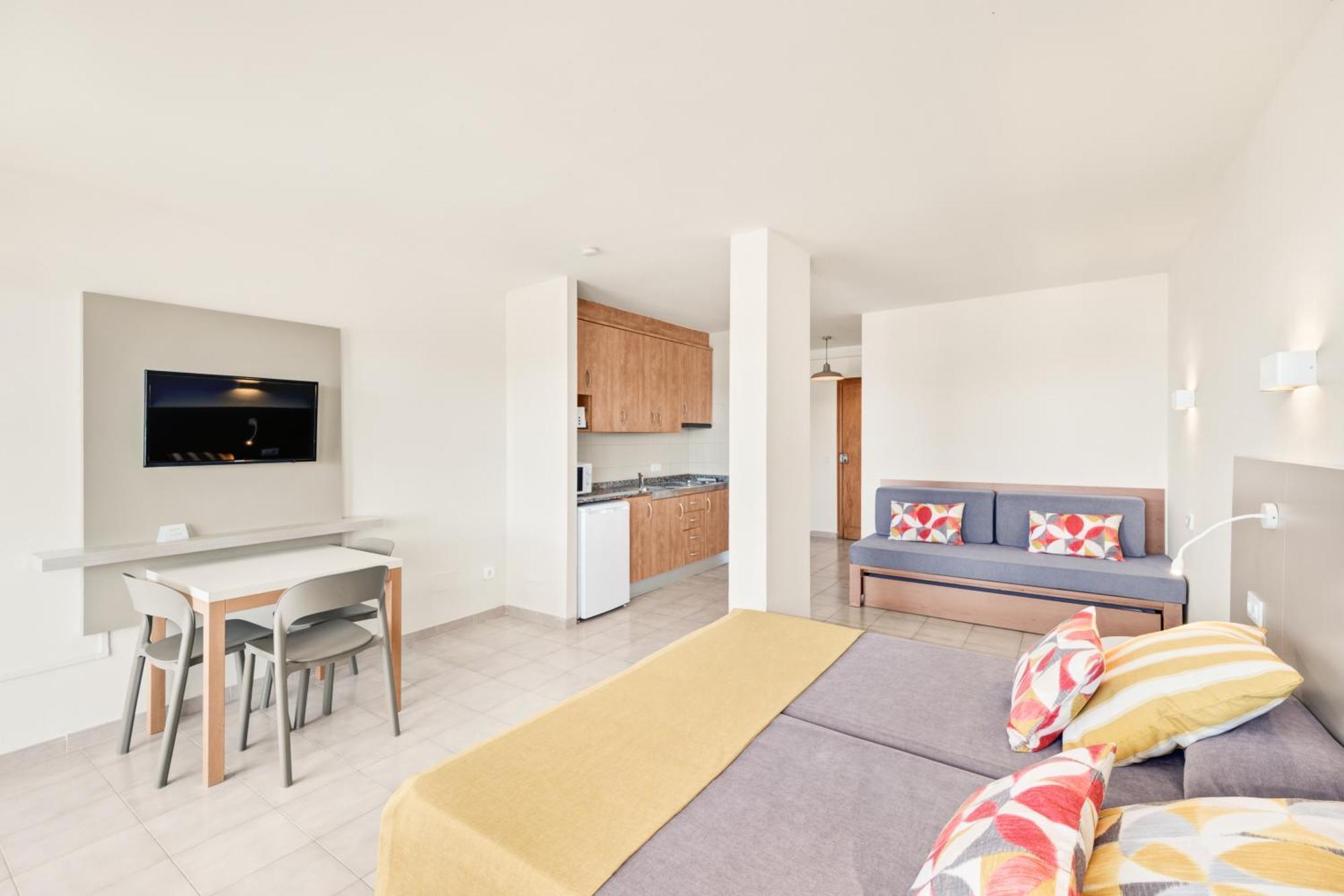 Apartamentos Vista Club Санта-Понса Экстерьер фото